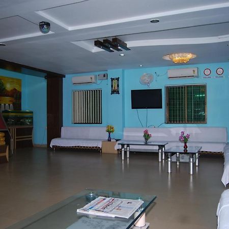 Hotel Om International Бодх-Гая Екстер'єр фото