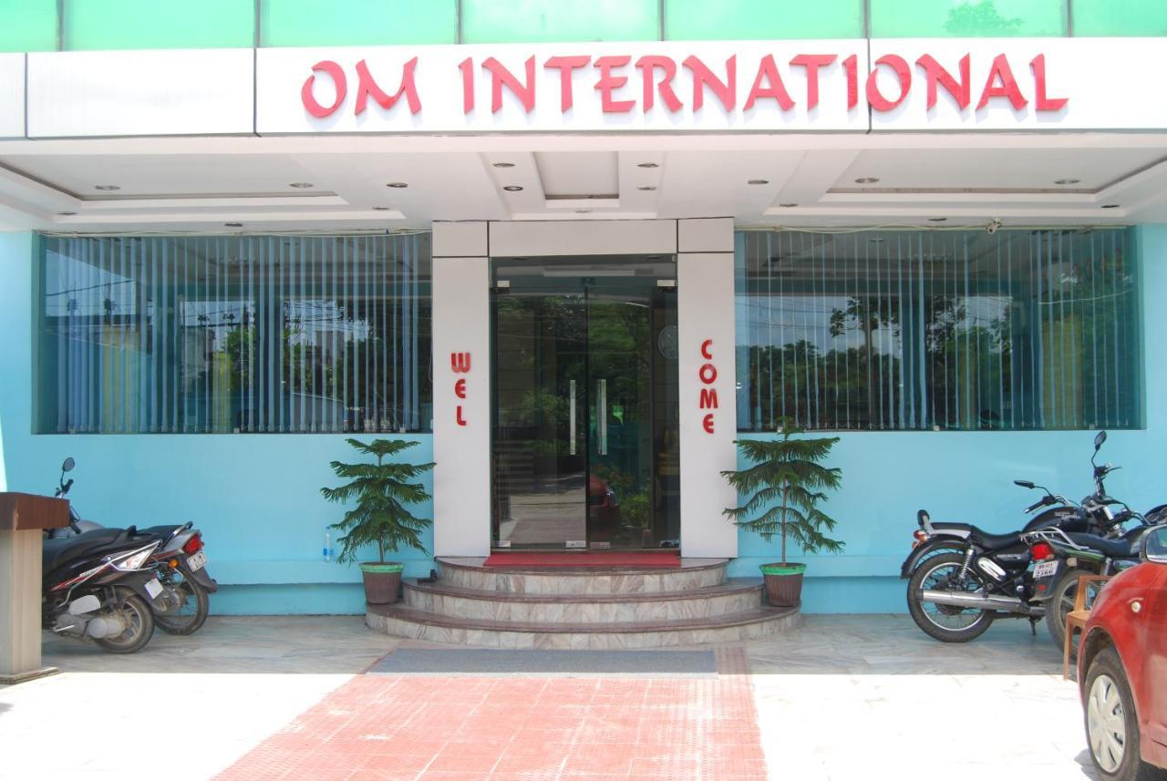 Hotel Om International Бодх-Гая Екстер'єр фото