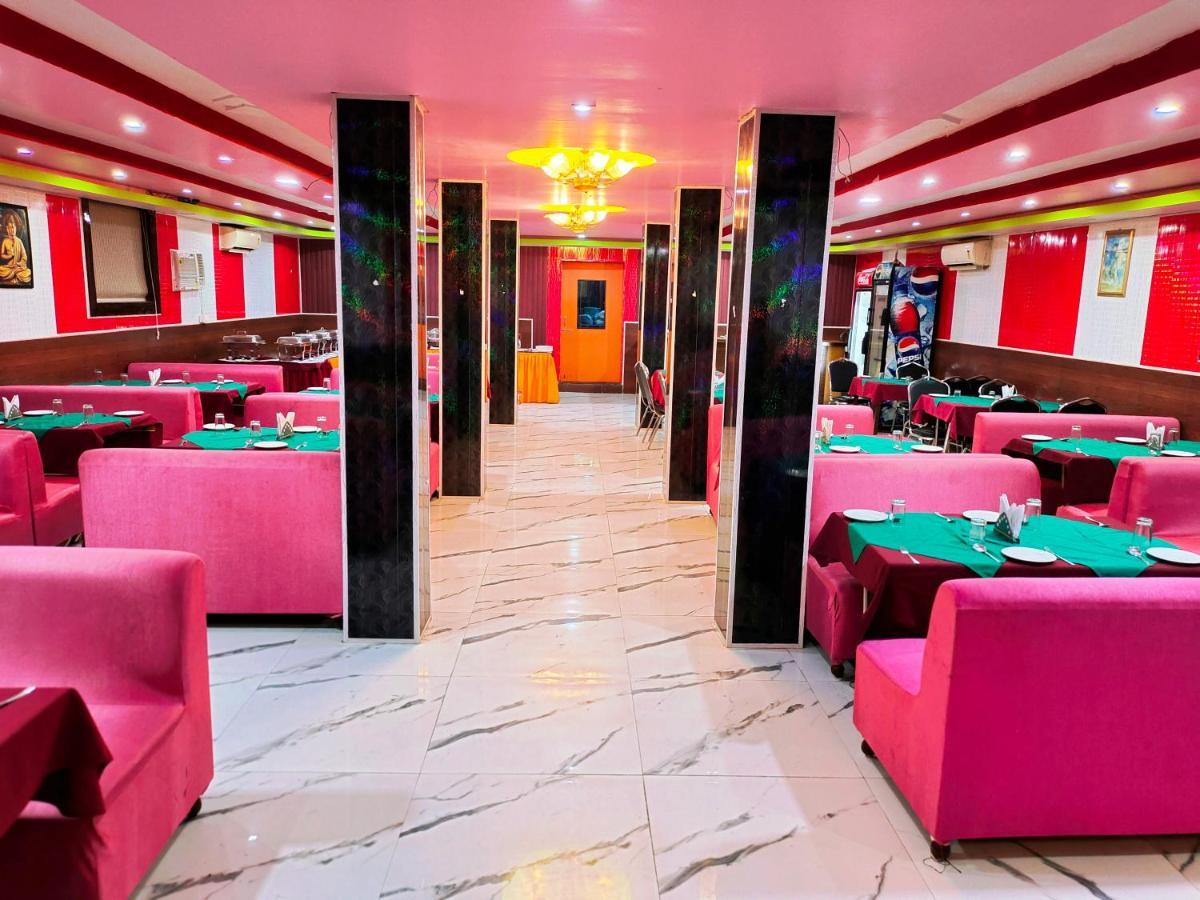 Hotel Om International Бодх-Гая Екстер'єр фото
