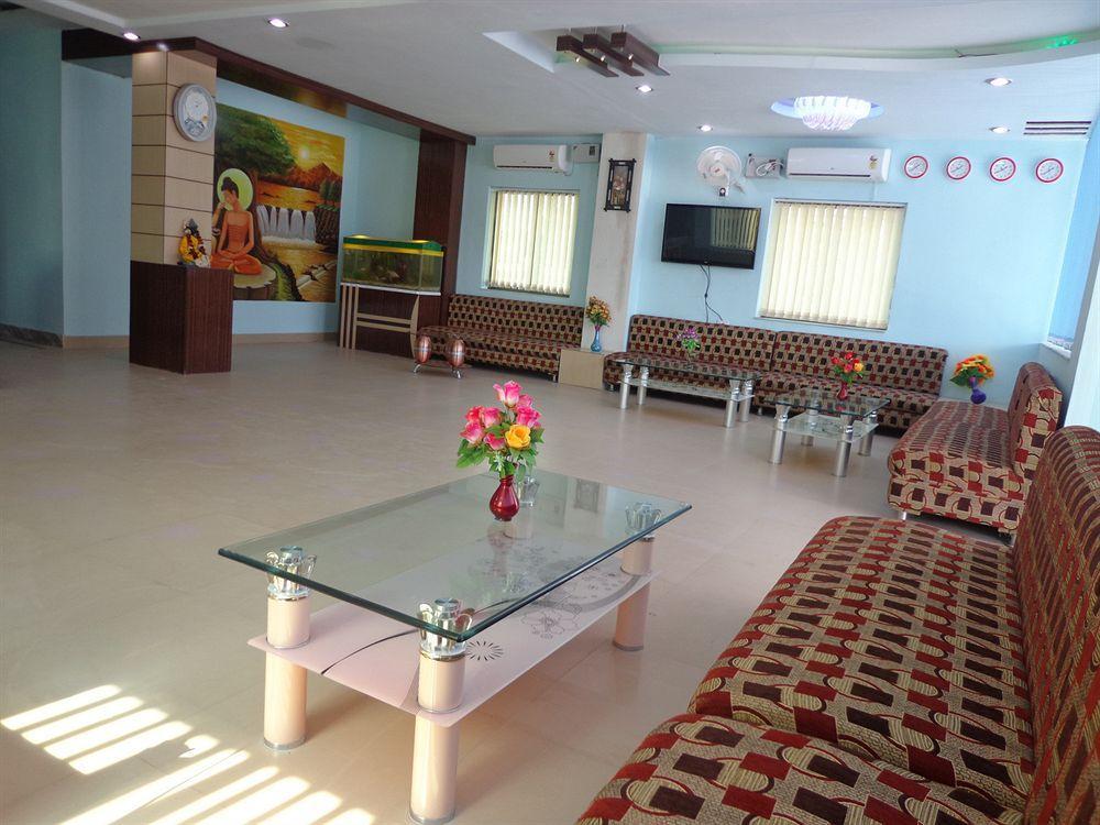 Hotel Om International Бодх-Гая Екстер'єр фото