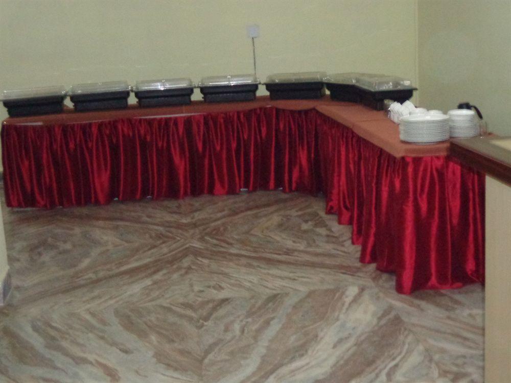 Hotel Om International Бодх-Гая Екстер'єр фото