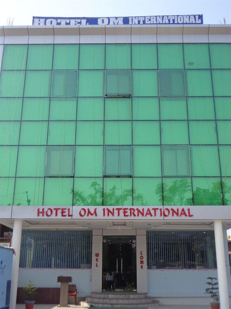 Hotel Om International Бодх-Гая Екстер'єр фото